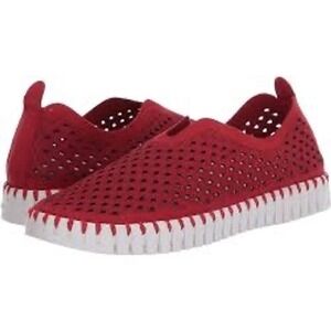 Isle Jacobson tulip 139 slip on shoes red perforated microfiber women's size 39